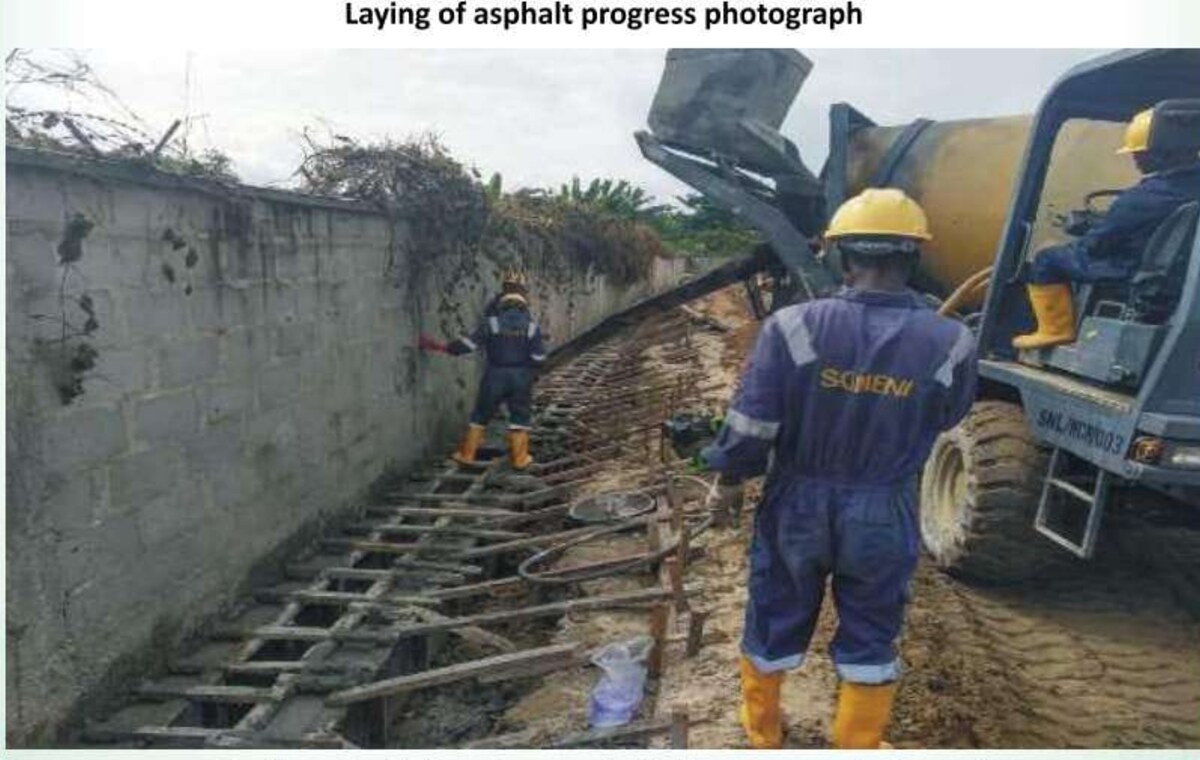 Someni crew carrying out road construction work